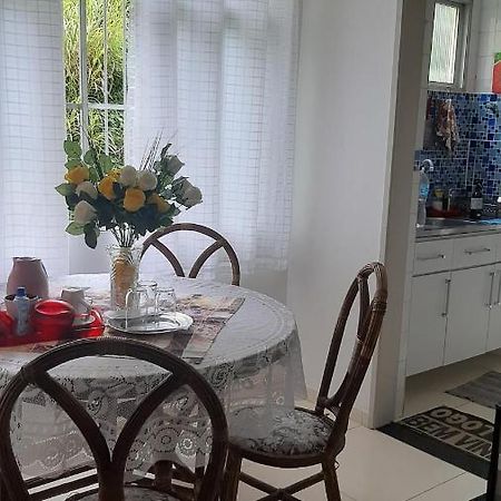 Bem Localizado Apartamento 2 Quartos Orla Rio Vermelho Ha 20 Min Da Barra-Ondina Internet Arcondicionado Салвадор Екстериор снимка